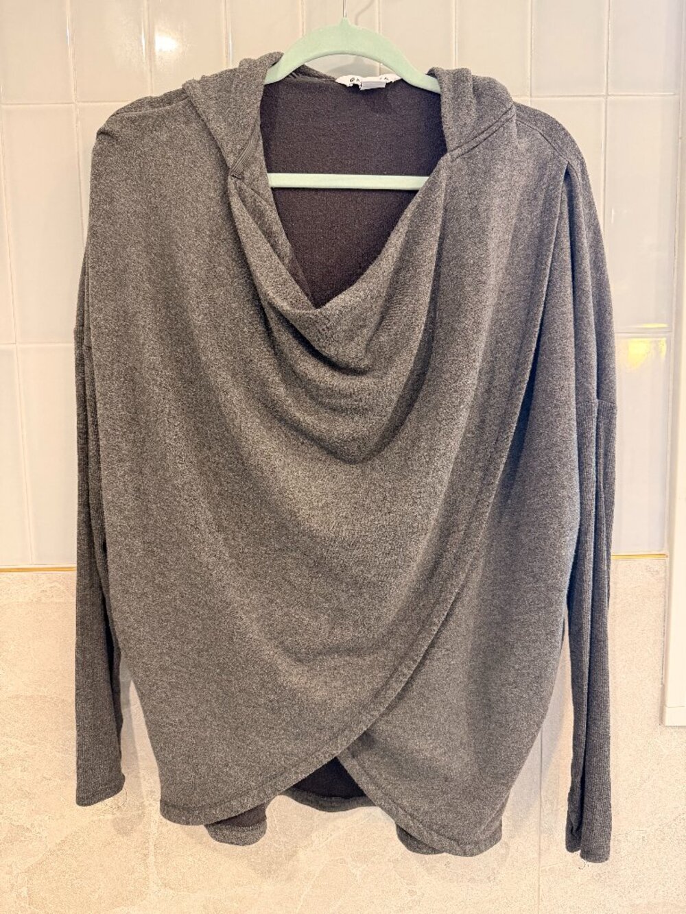 Athleta Charcoal Gray Draping Pullover Hooded Sweatshirt with Hood Medium